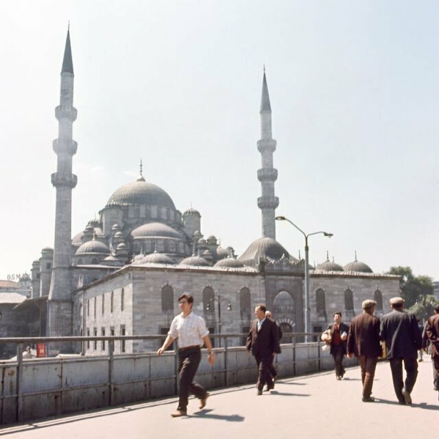 Новая мечеть, Эминёню