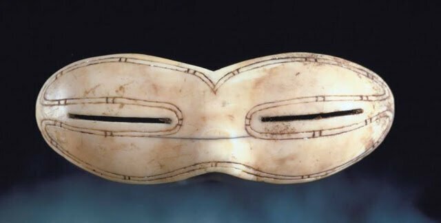 5. Солнцезащитные очки (800 лет)
