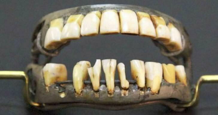 Миф № 1. У Джорджа Вашингтона были деревянные зубы