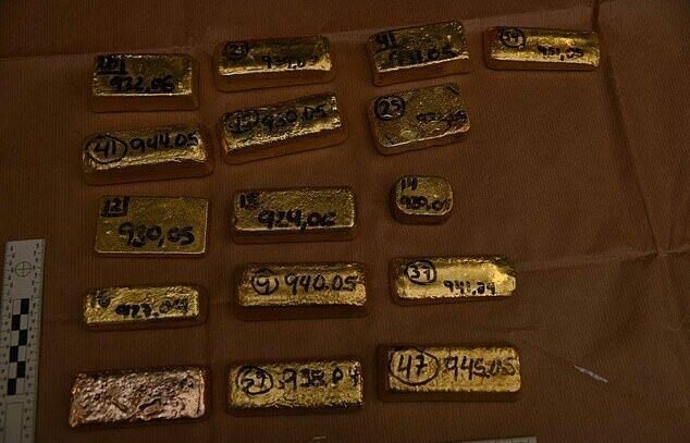 104 кг золота стоимостью $5 млн - нехилый улов полицейских в аэропорту