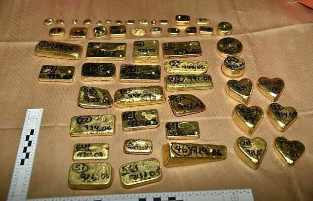 104 кг золота стоимостью $5 млн - нехилый улов полицейских в аэропорту