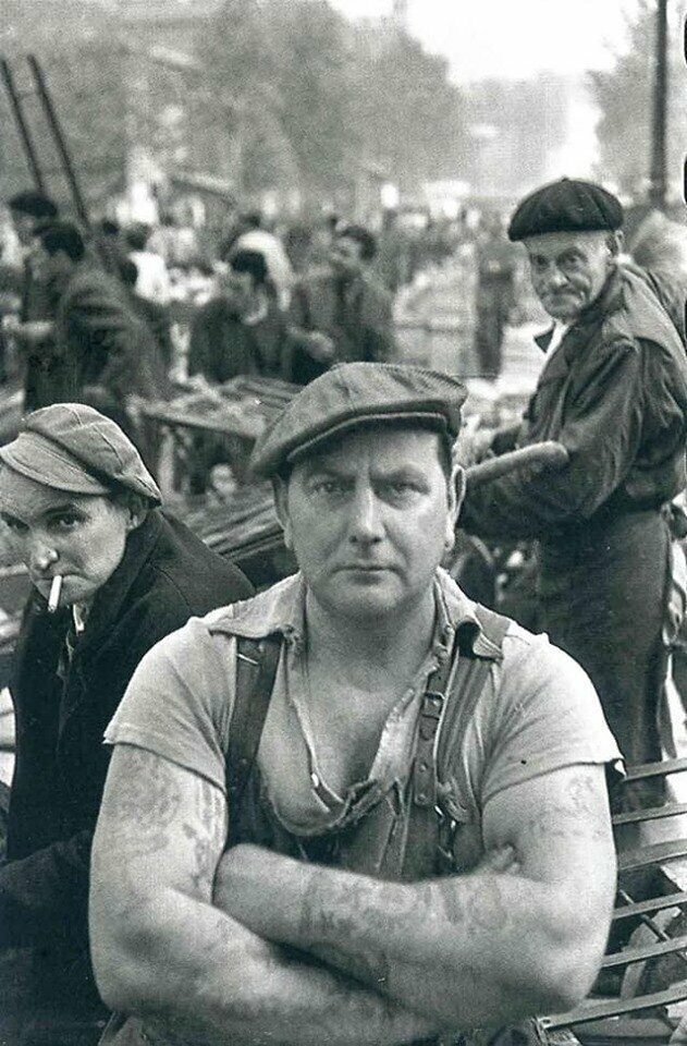 Рынок Les Halles,1952 год, фотограф Анри Картье-Брессон. 