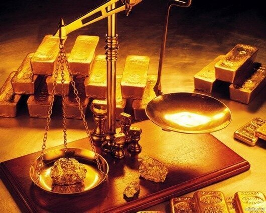Почему золото такое дорогое?