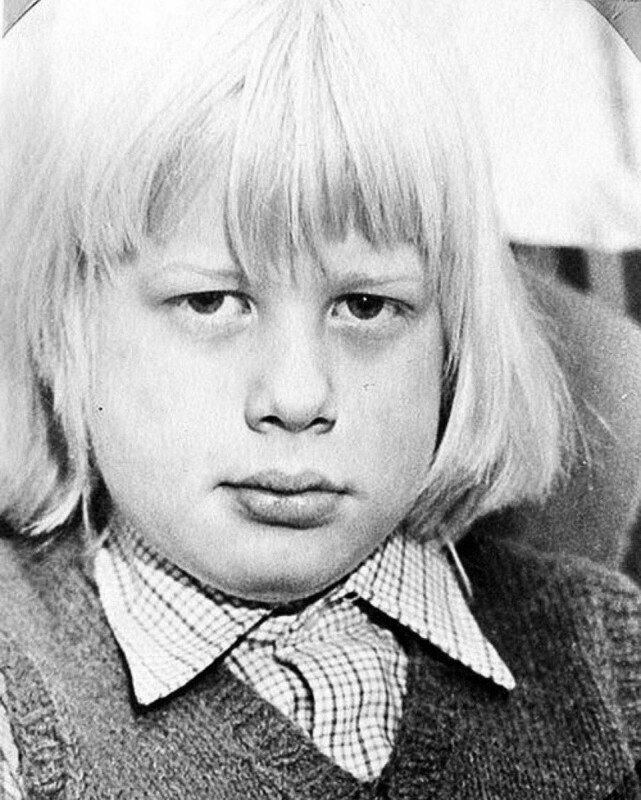 Юный Борис Джонсон — будущий премьер–министр Великобритании. Бельгия. 1970–е.