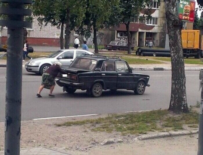 Около фенимистически патриархально-матриархальный пост о житие полов