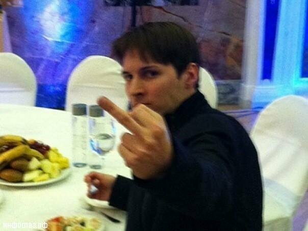 А вы говорили, что Дуров не сотрудничает с ФСБ