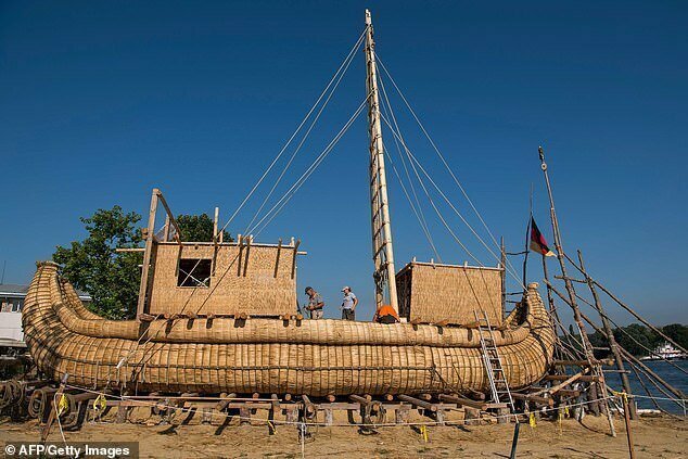 Искатели приключений отправятся на тростниковой лодке по маршруту древних египтян