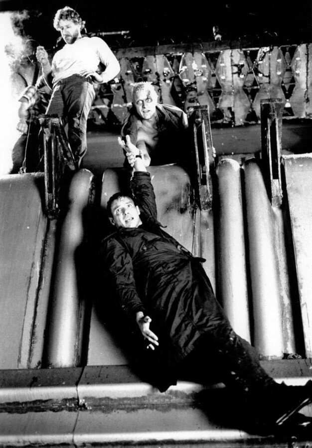 Ридли Скотт, Рутгер Хауэр и Харрисон Форд на съёмках фильма "Бегущий по лезвию" 