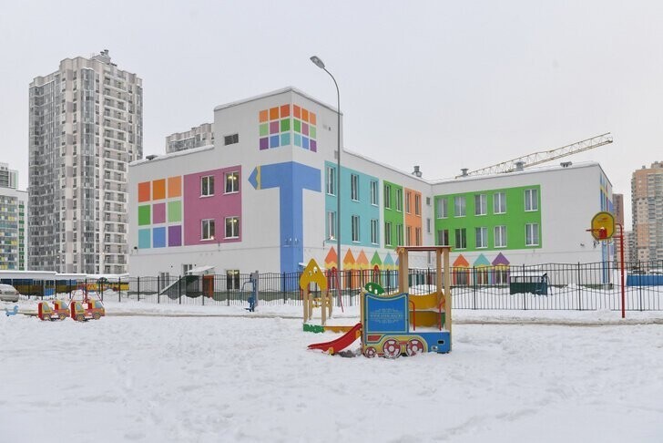 Детские сады на 140 и 220 мест открыты в Ленинградской области