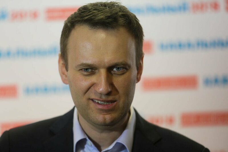 Шайка Навального занервничала: полиция уличила их в отмывании миллиарда
