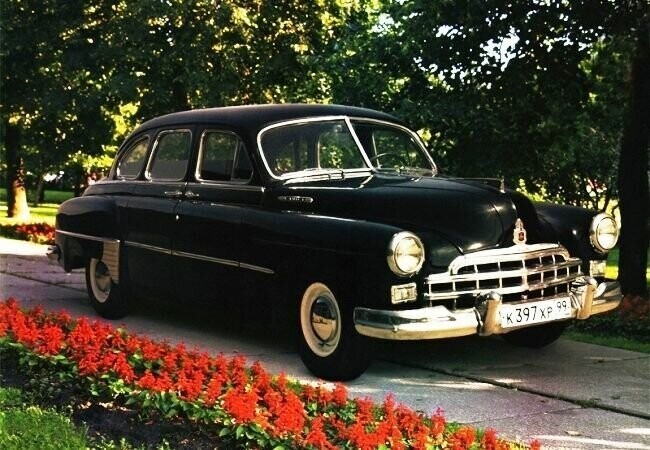 А это ГАЗ М-12 «ЗИМ» (1950 г.)