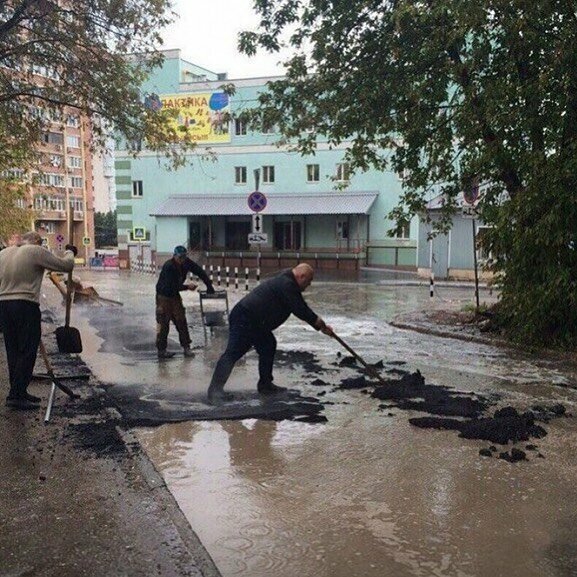 И, как мне кажется, классический случай впихивания в самое нужное время