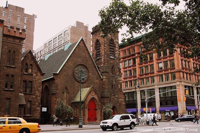 НОЧНОЙ КЛУБ, ТОРГОВЫЙ ЦЕНТР и ФИТНЕСС-ЗАЛ- Церковь Святого Причастия в Нью-Йорке, США 