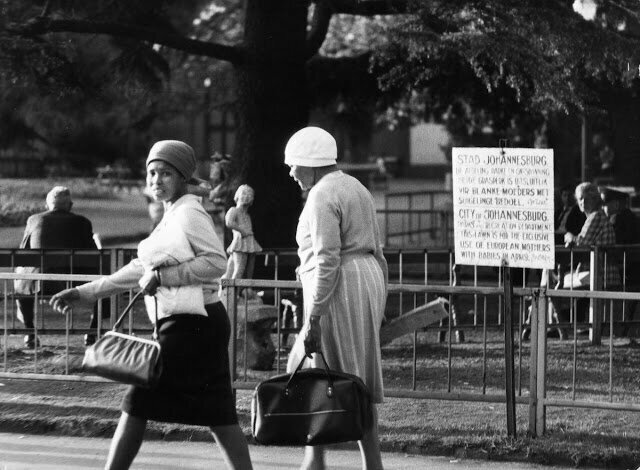 "Эта лужайка предназначена исключительно для белых женщин с маленькими детьми", 1971 г.