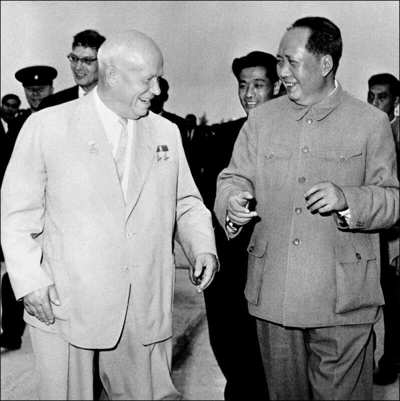 - А Хрущёв-то растяпа! – улыбнулся Мао Цзедун: как китайцы смогли утащить атомную бомбу у СССР