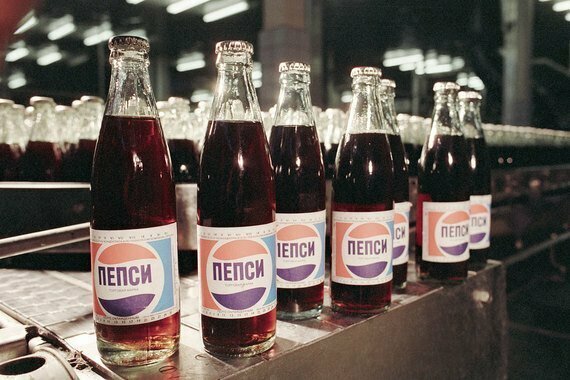 4. Компания Pepsi поставляла в СССР газировку в обмен на подлодки