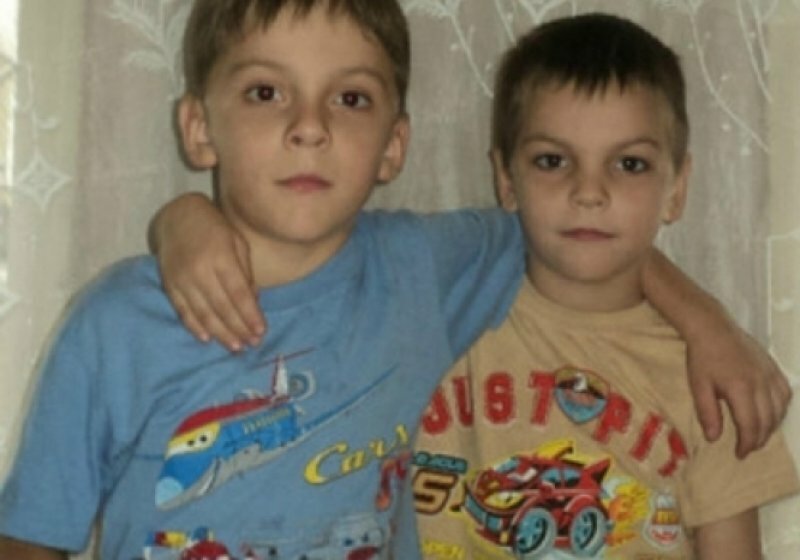 Денис и Андрей Любимовы, 11 и 12 лет