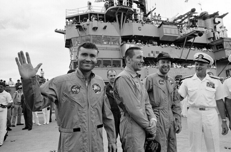 Как пить коньяк и устроить забастовку в космосе: страшные, смешные и загадочные истории астронавтов