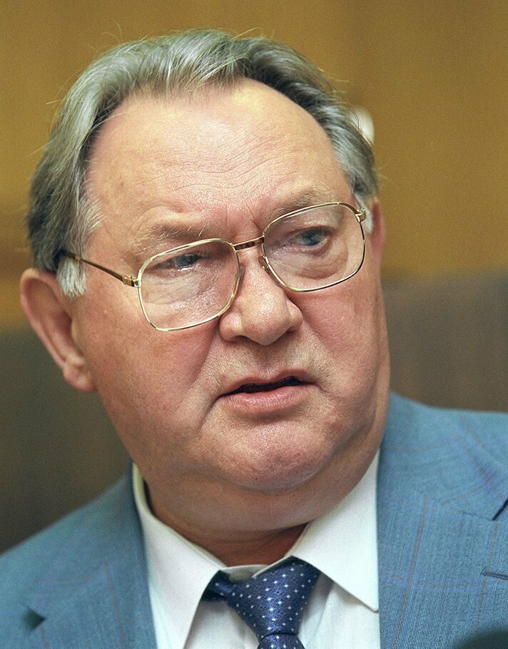 17 августа 1998 года правительство России объявило дефолт
