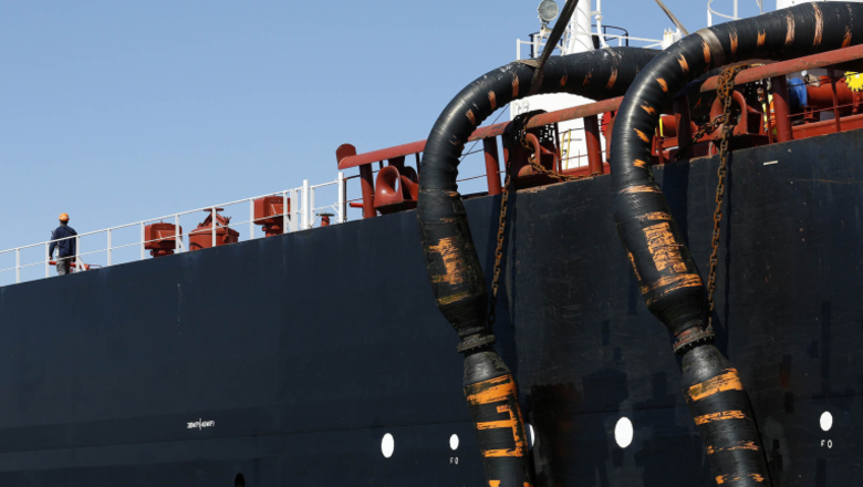 Российские танкеры кончились: Украина начала захватывать собственные суда