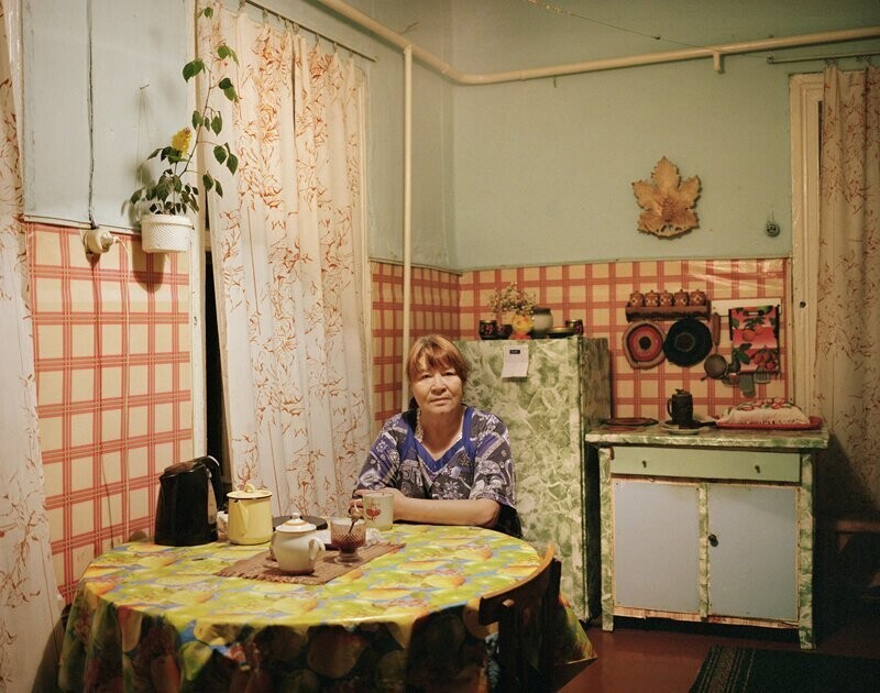 «Люба на своей кухне», порт Байкал