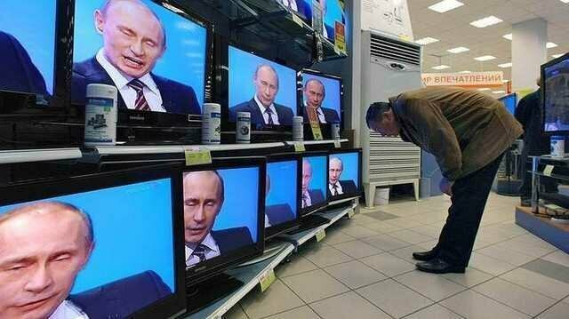 Аналитики предсказали массовый исход абонентов платного ТВ в России