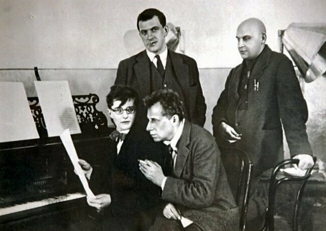 Дмитрий Шостакович, Всеволод Мейерхольд, Владимир Маяковский, Александр Родченко, февраль 1929 года