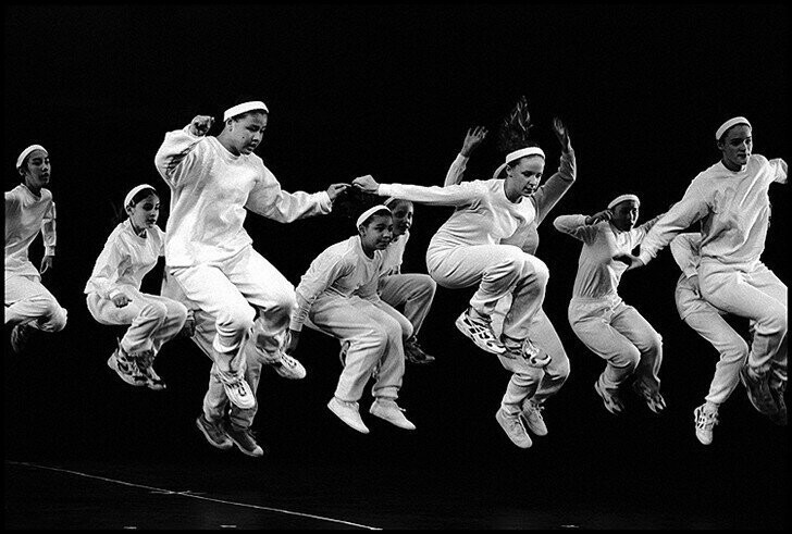 11. Нью-Йорк, Нью-Йорк. 1997 год. Национальный институт танца. Фото: Берт Глинн