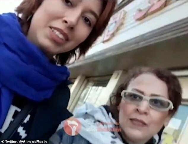 В Иране девушку посадили на 24 года за протест против хиджаба