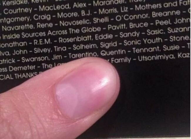6. В буклете к своему альбому "Utero" Курт Кобейн поблагодарил Квентина Тарантино.