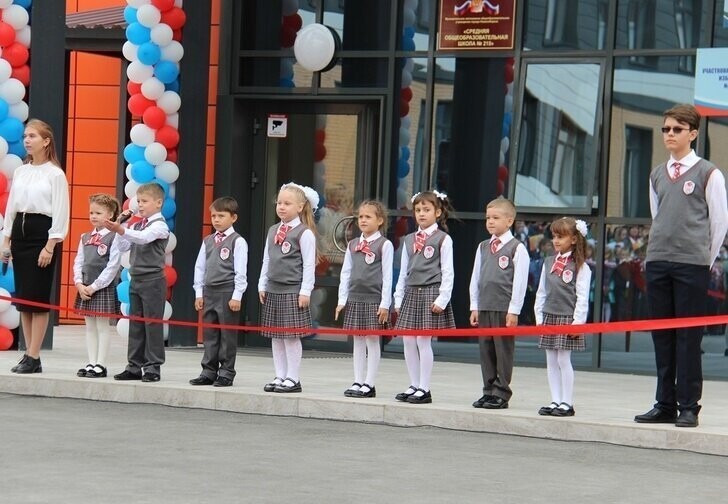 39. Две новые школы открыли в Новосибирске