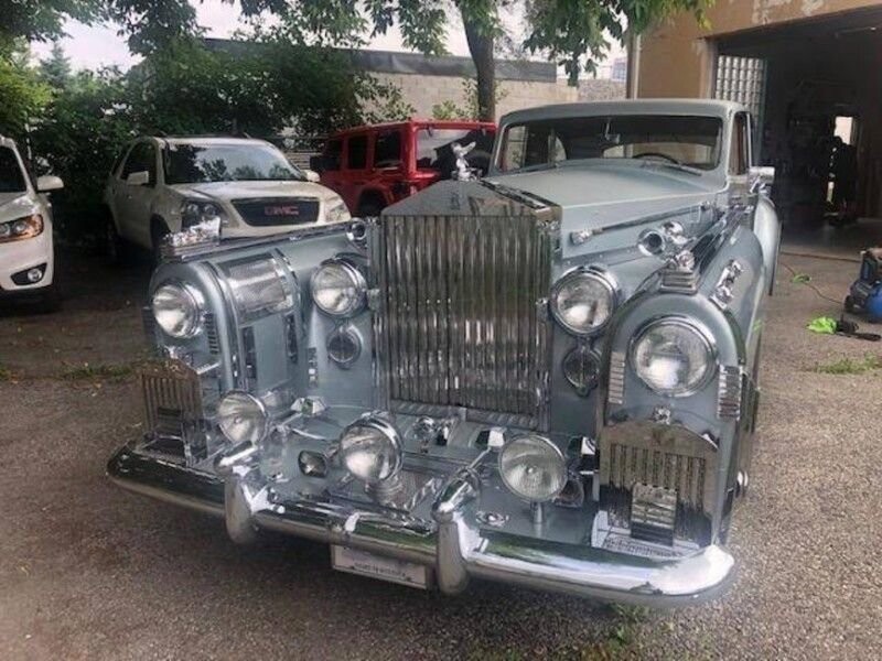 Сумасшедший тюнинг Rolls-Royce Silver Wraith 1954 из Канады