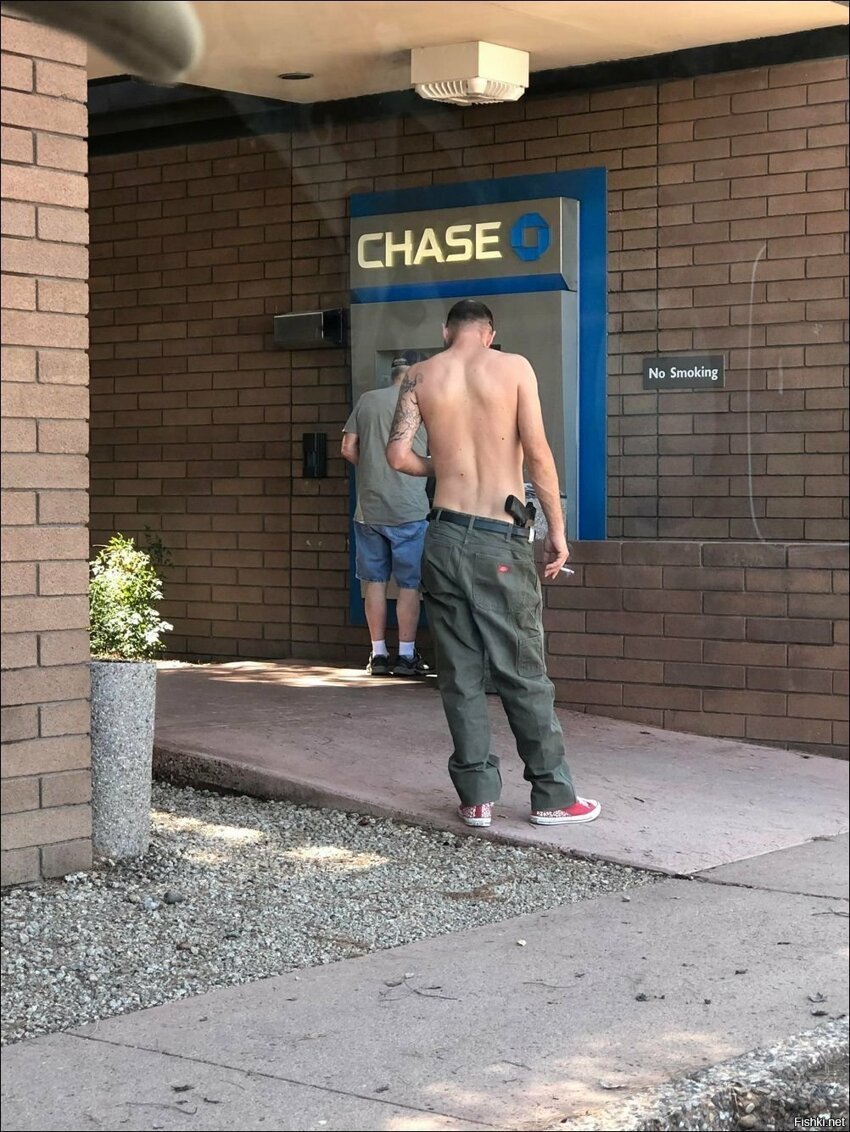В ожидании аванса