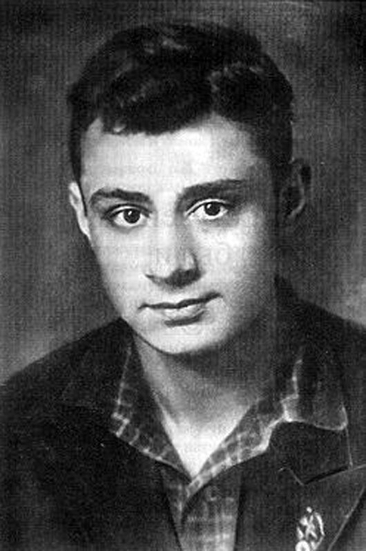Эдуард Асадов, вспоминаем в День рождения ( 7 сентября 1923 г. - 21 апреля 2004 г.)