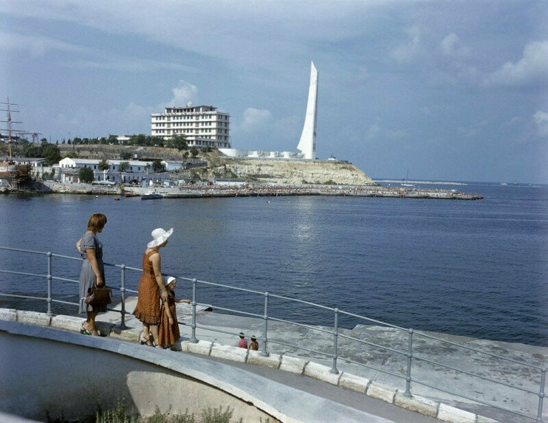 Артиллерийская бухта в Севастополе. Крым, 1980