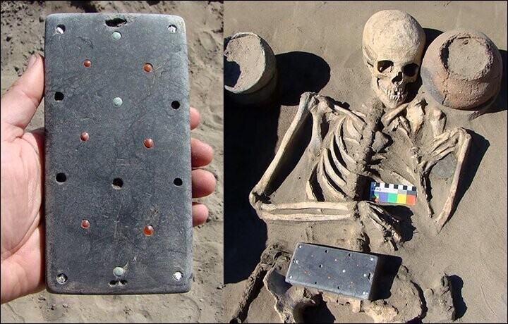Сегодня в гробнице в Туве нашли «смартфон», возраст находки может составлять более 2100 лет