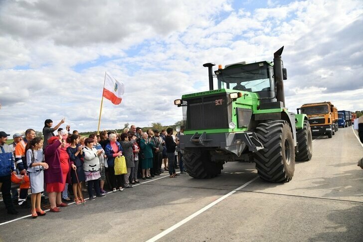 В Перелюбском районе Саратовской области открыт новый мост через р. Каменка