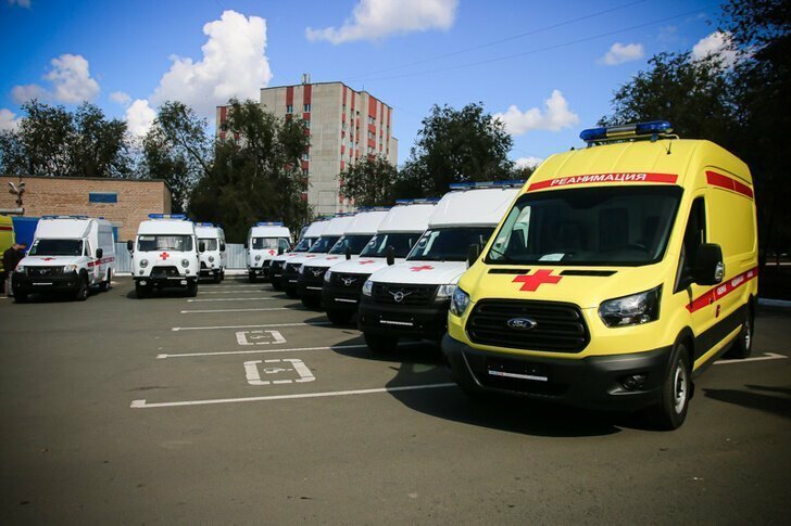 Автопарк скорой помощи в Оренбургской области пополнили 36 машинами
