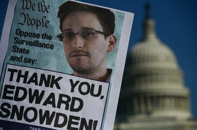 Сноуден рассказал о женитьбе и о том, как ему удалось вынести секреты прямо из-под носа своего босса