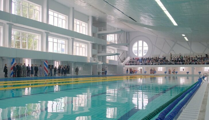 В Калининграде состоялось торжественное открытие после капитального ремонта плавательного бассейна дворца спорта «Юность»