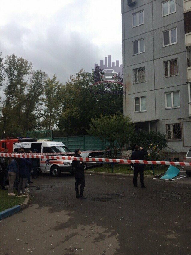 Россиянин устроил взрыв, вылив бензин в мусоропровод жилого дома