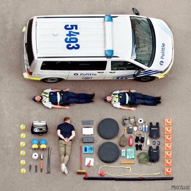 Содержимое бельгийской полицейской машины