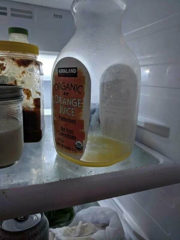Зачем ставить это обратно в холодильник?!