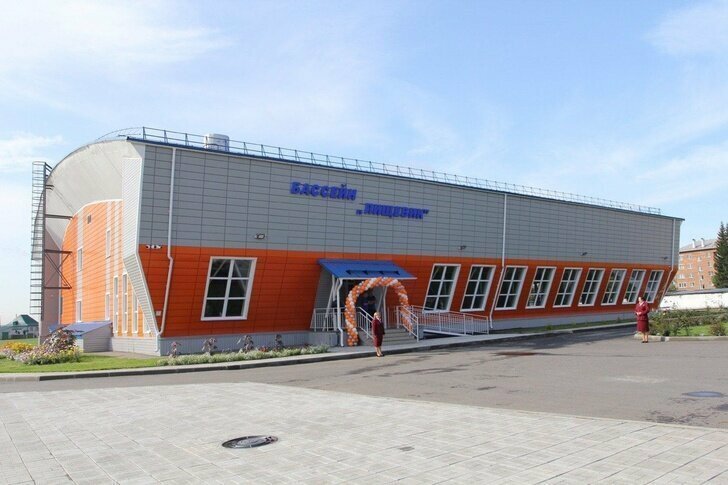 В Мариинске Кемеровской области ввели в строй новый спортивный комплекс