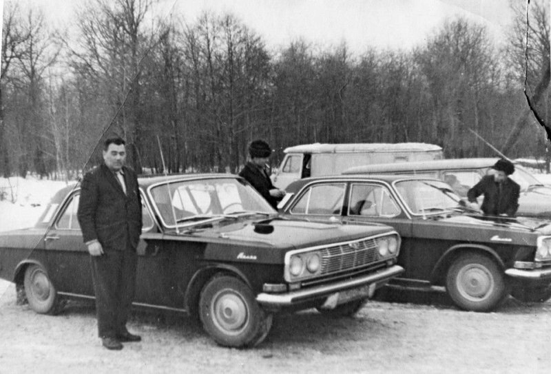 С V6 и четырьмя фарами: какой могла стать «Волга» ГАЗ-24