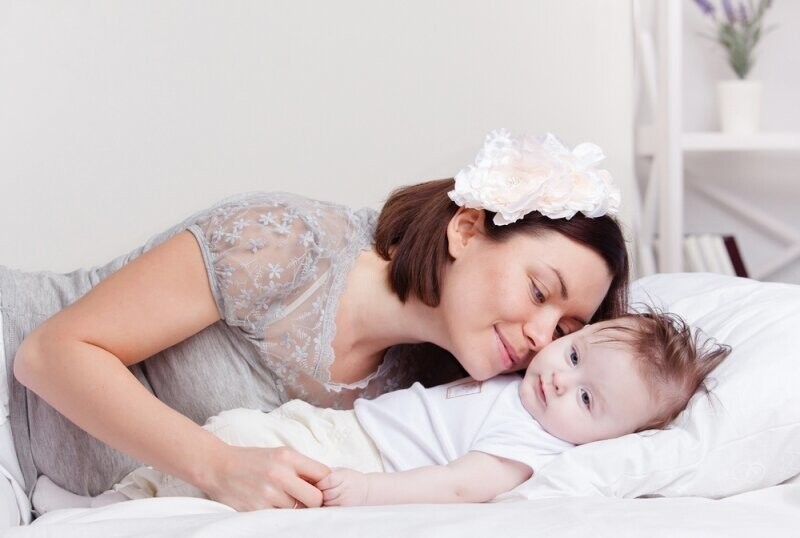 Психоэмоциональные причины слез малыша перед сном