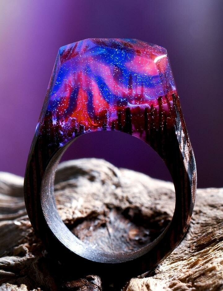 Удивительные деревянные кольца с ювелирной эпоксидной смолой