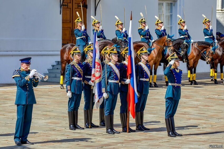 А вот мне сегодня пенсия новая прилетела на карту "МИР"