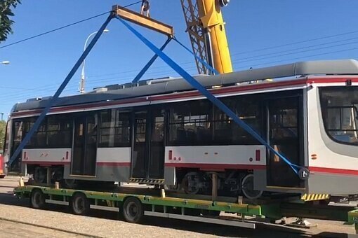 В Краснодар доставили новые трамваи УКВЗ