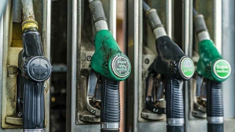 Цены на бензин устремились к новым вершинам